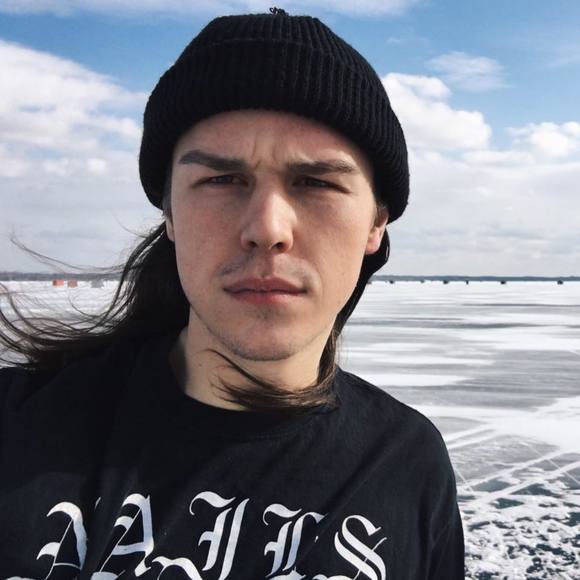 Meet your Posher, Travis - Picture 1 of 1